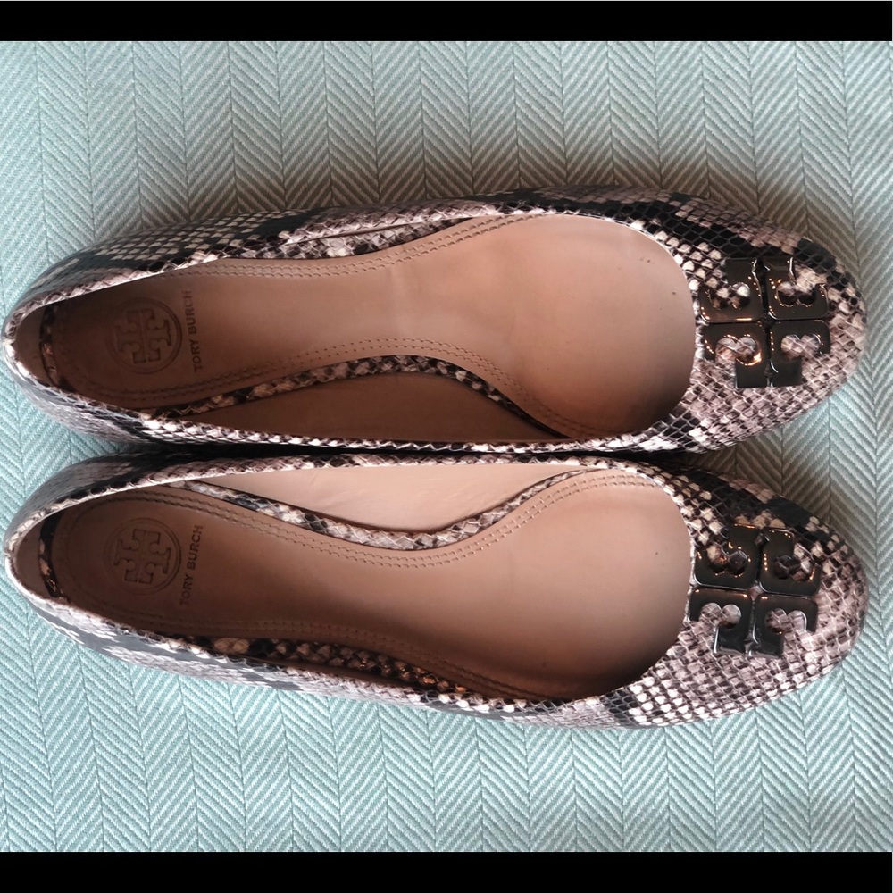 Tory Burch Snakeskin Leather Flat.